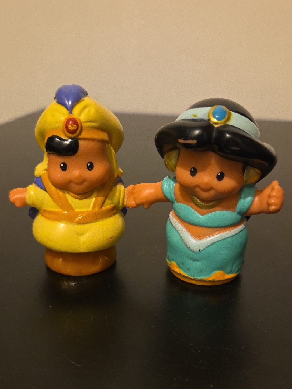 Little People Aladdin & Jasmine Disney Prince Princess Talker